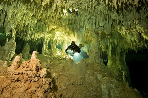 Найдена самая длинная в мире система подводных пещер