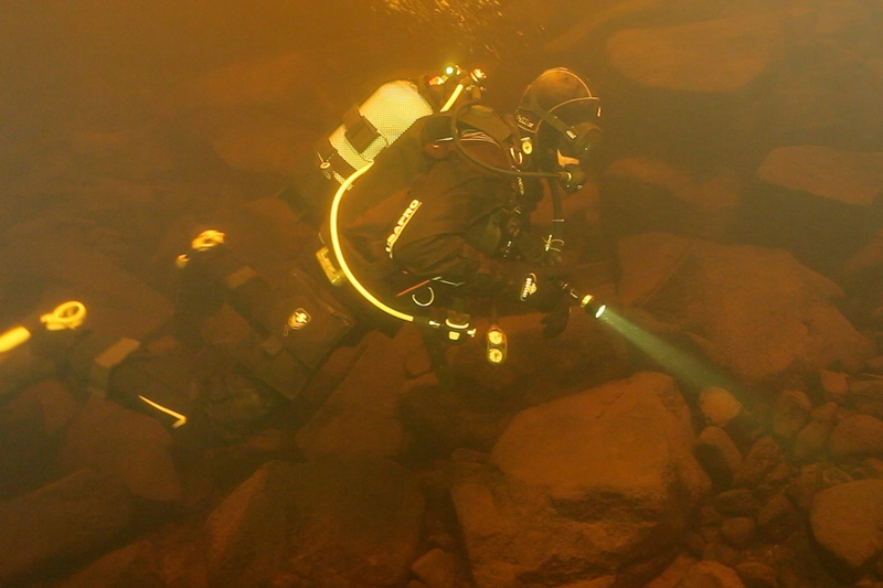 Наследие ладожских глубин: дайверы нашли затонувший корабль с артефактами