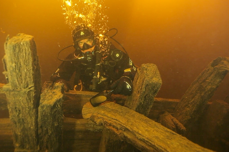 Наследие ладожских глубин: дайверы нашли затонувший корабль с артефактами