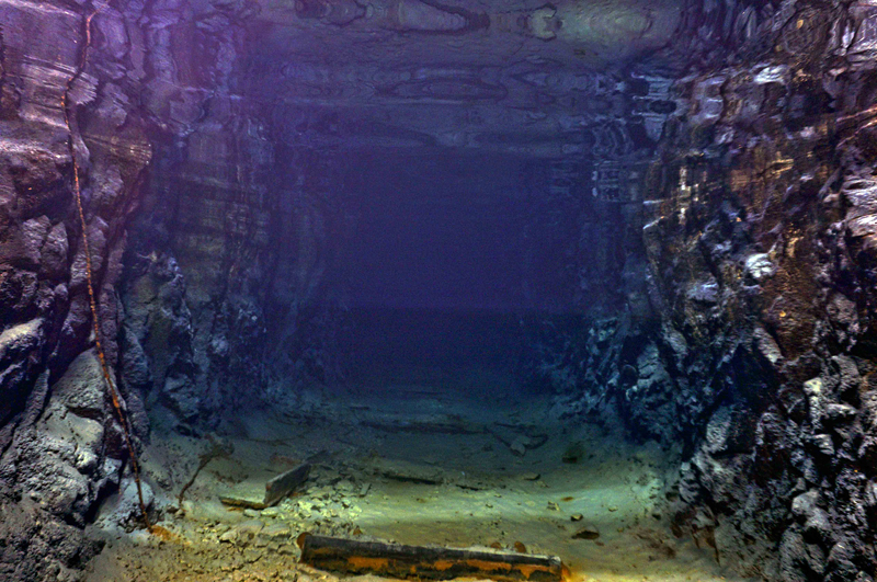 Горно-подводная экспедиция в баритовые штольни