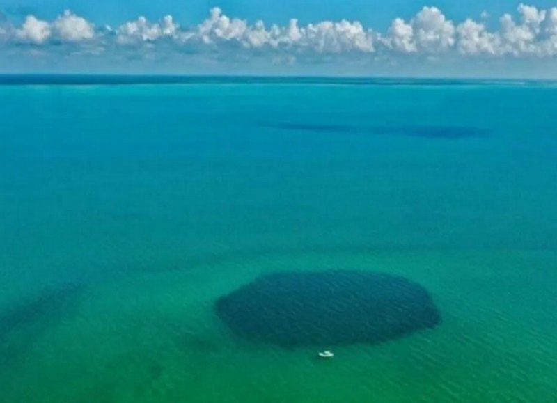 Самая глубокая в мире голубая дыра найдена в Мексике