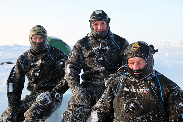 Arctic Circle – сухой гидрокостюм для экстремально холодной воды